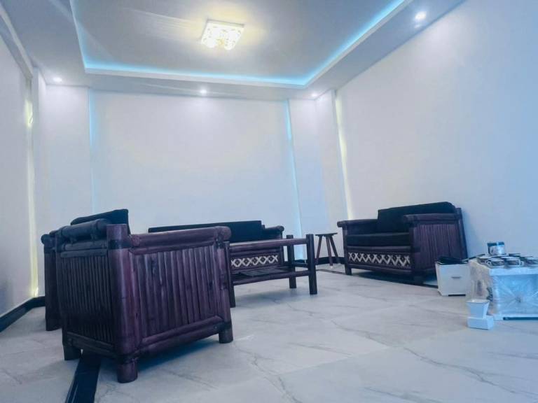 House Nefassilk Lafto