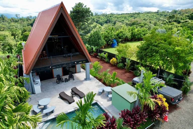 Nayari Arenal Farmstay A frame Chalet La Fortuna