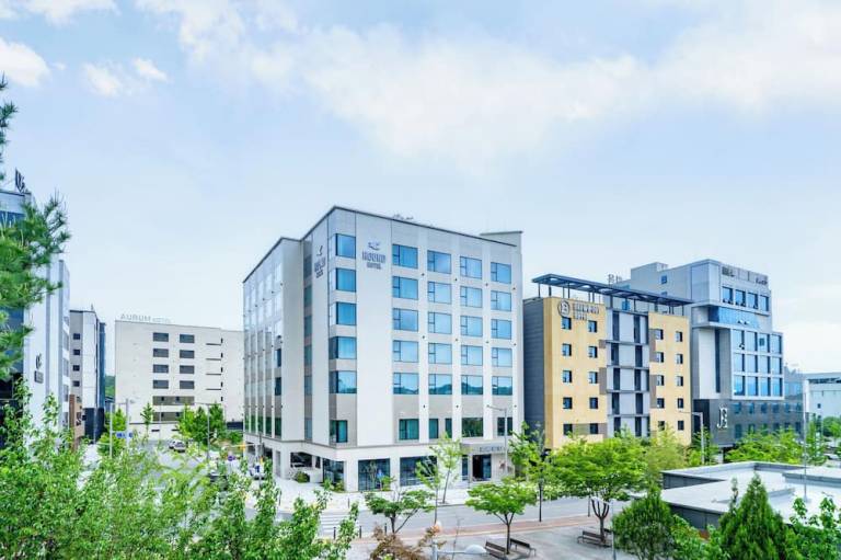 HOUNDHOTELDAEGUHYUKSIN