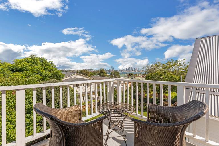 Apartment North Shore