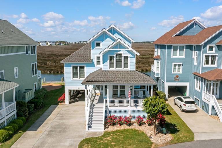House Manteo