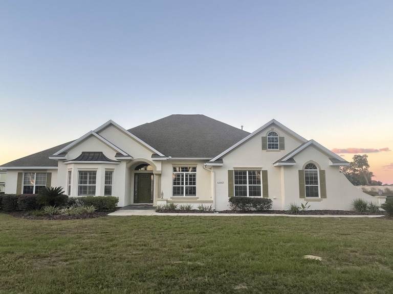 House The Villages