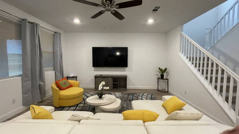 House  Visalia