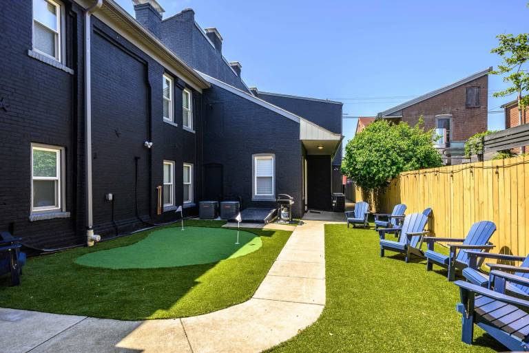 Apartment Irish Hill