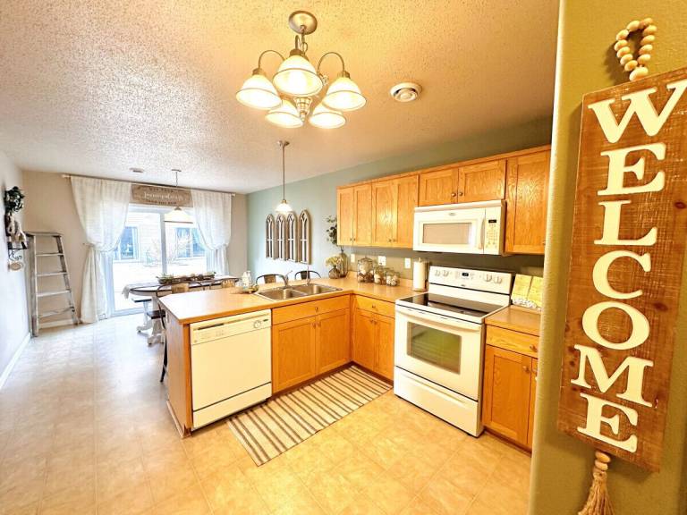 House West Fargo