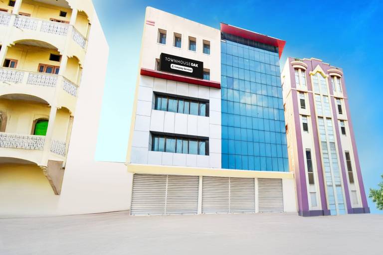 Super Townhouse OAK Santosh Nagar Hyderabad