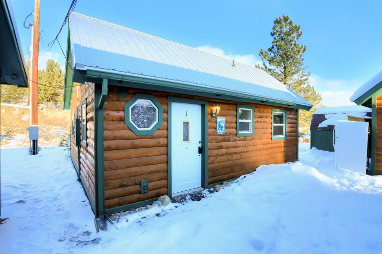 Cabin  Twin Lakes
