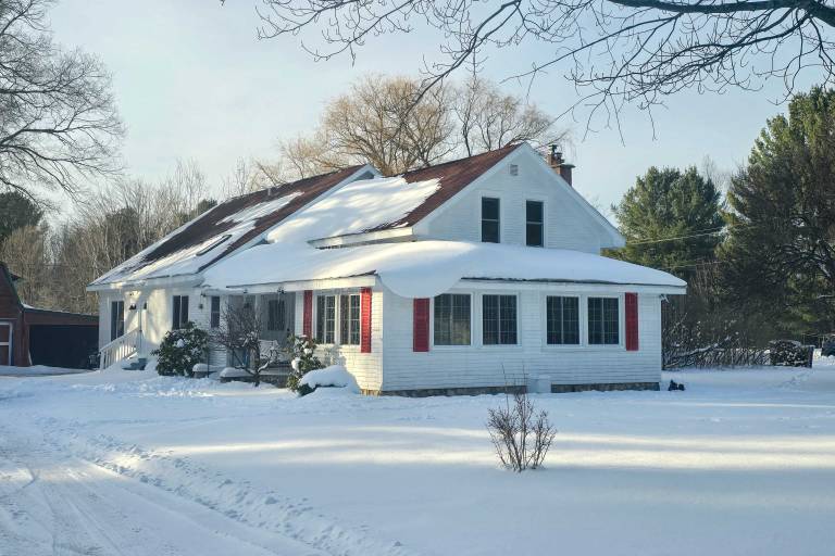 Near Golf Courses Family Home in Bellaire