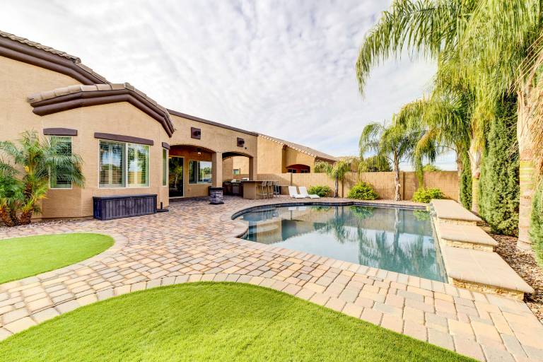 House Queen Creek