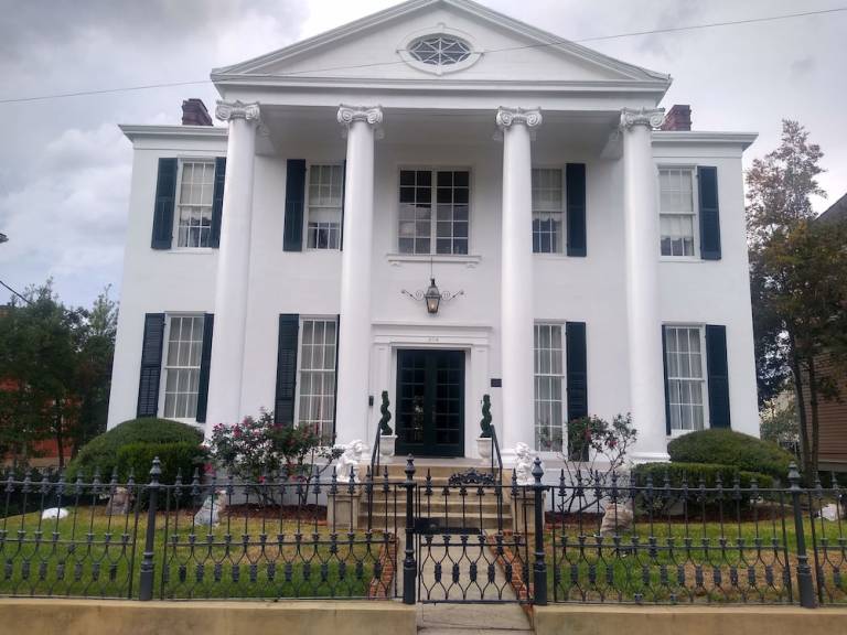 Bed and breakfast  Natchez