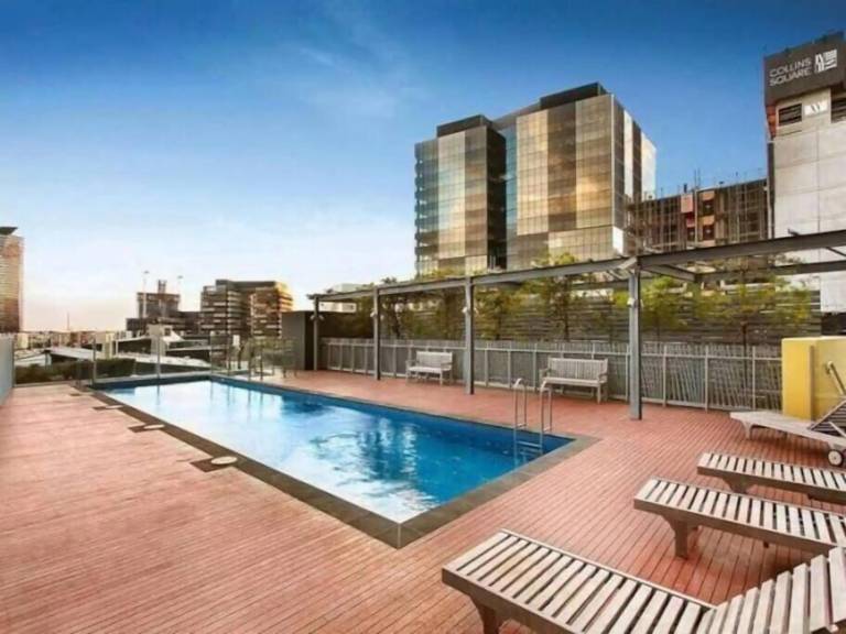 Apartment East Melbourne