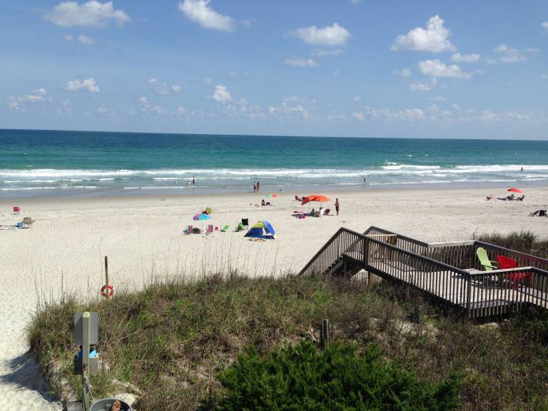 House  Topsail Beach