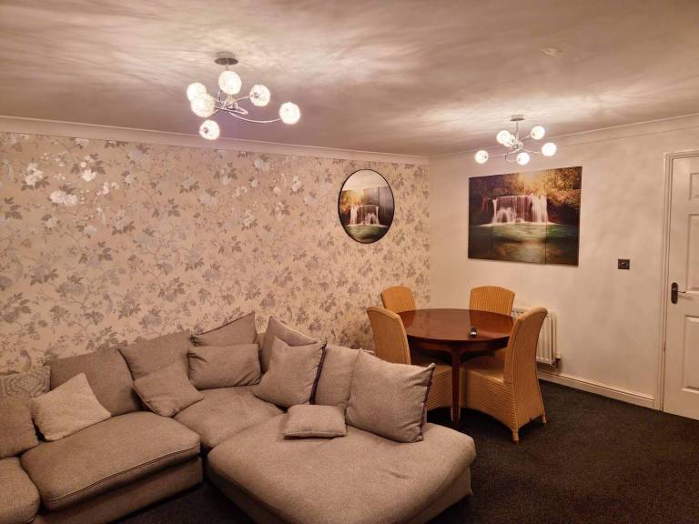 Family Friendly 3 Beds Parking London Access