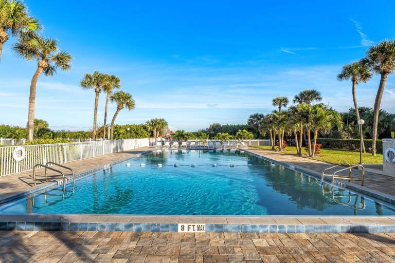 Condo  Cape Canaveral