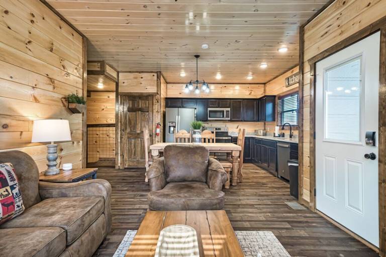 Cabin  Pigeon Forge