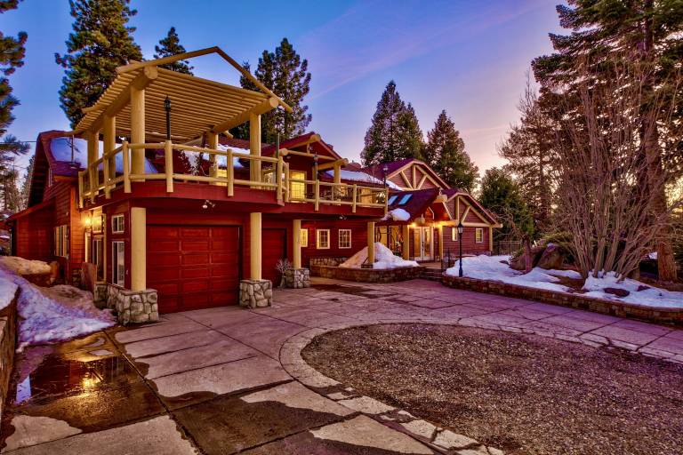 House Glenbrook