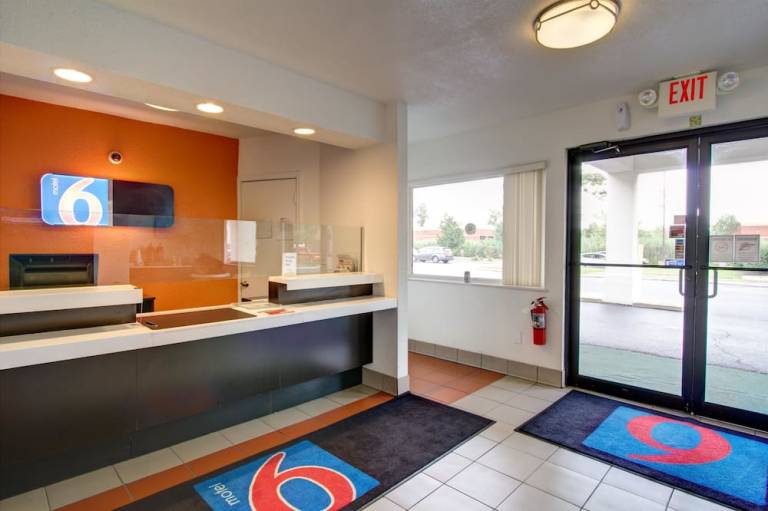 Motel 6 Richfield OH