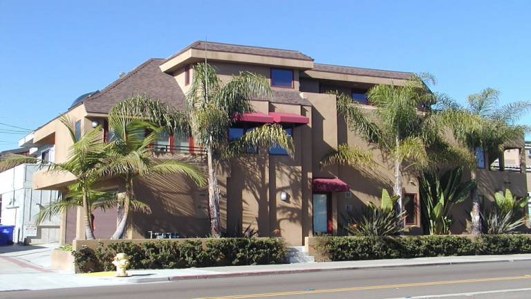 Condo  Ocean Beach