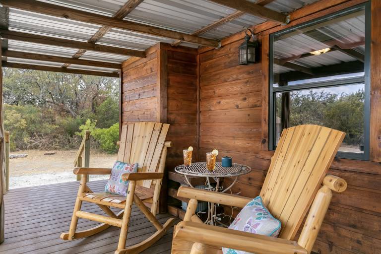 Spacious Cabin in Fredericksburg with Whirlpool, Barbecue & Pool + Great View