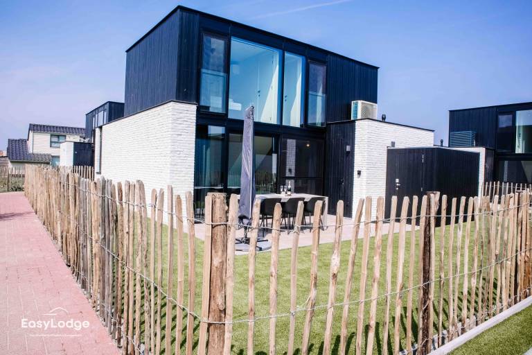 Nieuwe vakantiewoning met tuin dicht bij strand