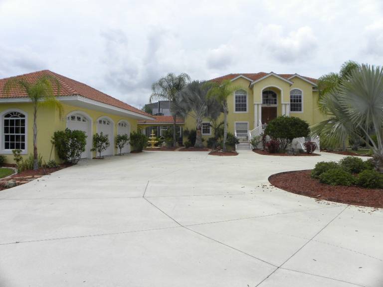 House  Port Charlotte