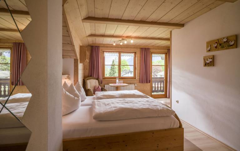 2 Zimmer Ferienwohnung 40 qm mit Balkon