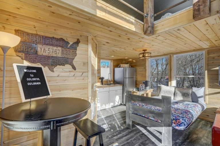 Cabin Manitou Springs