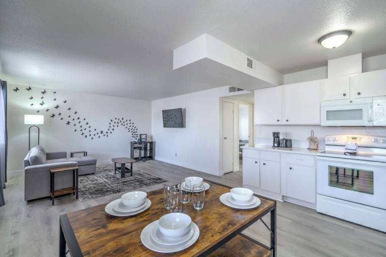 House West Las Vegas