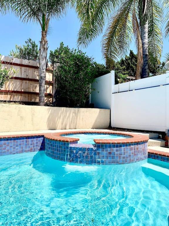 House Mission Valley