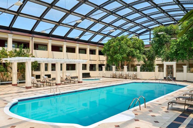Best Western Plus Milwaukee Airport Hotel & Conference Ctr