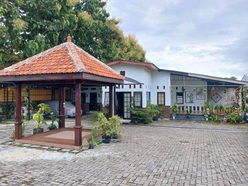 603 m² Ferienhaus
