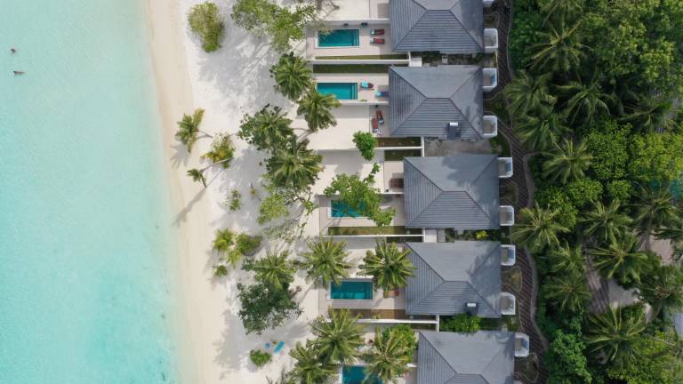 Resort  Fenfushi
