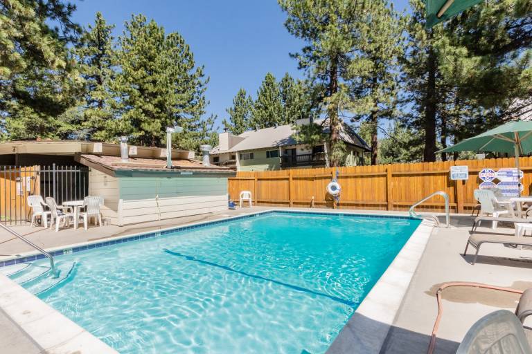 Condo  Mammoth Lakes