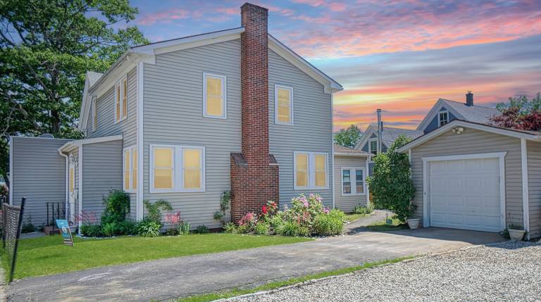 House Pine Point