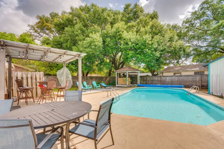 Swim Golf & Relax Family Friendly Pensacola Gem