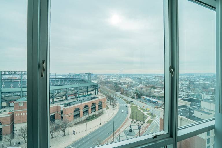 Apartment  Inner Harbor