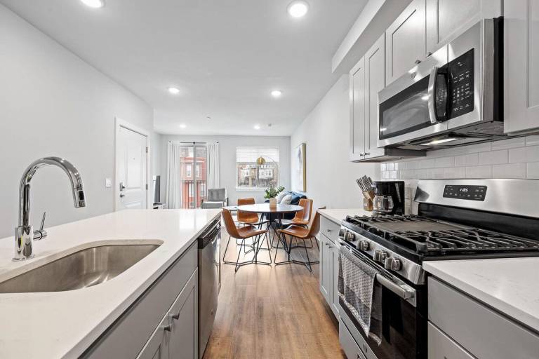 Condo Mantua