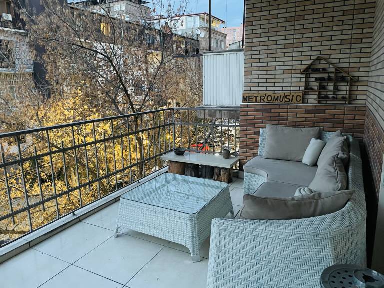 Apartment Kentron