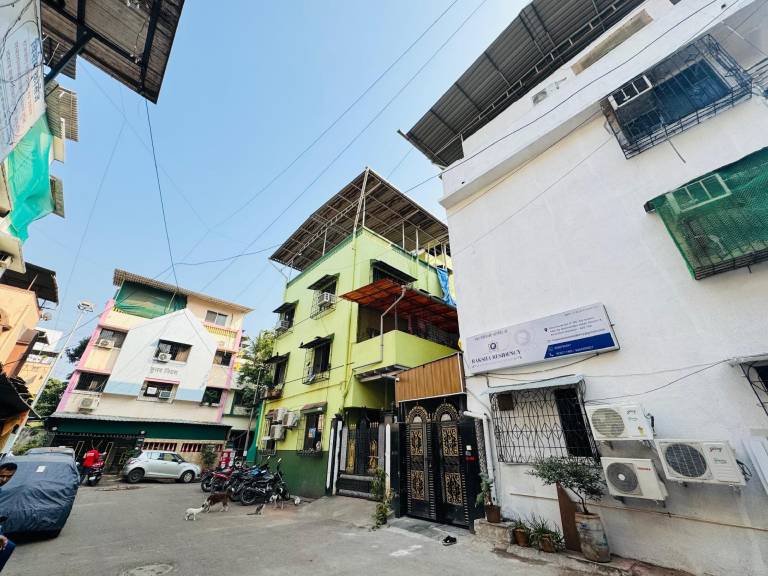Hotel Raksha Residency