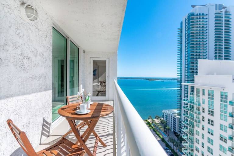 Condo  Brickell