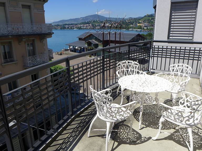 Apartament Montreux
