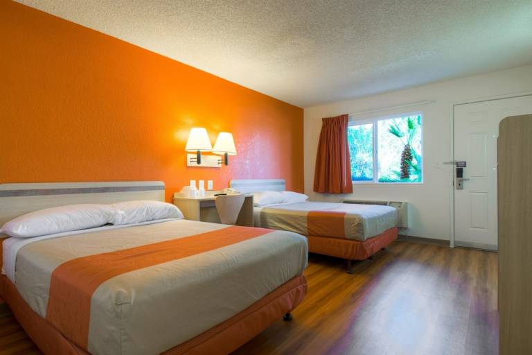 Motel  Rancho Mirage