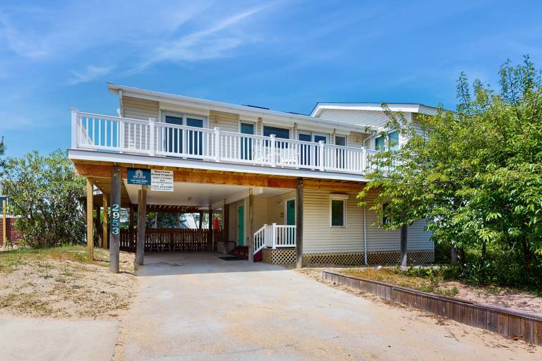 House Sandbridge