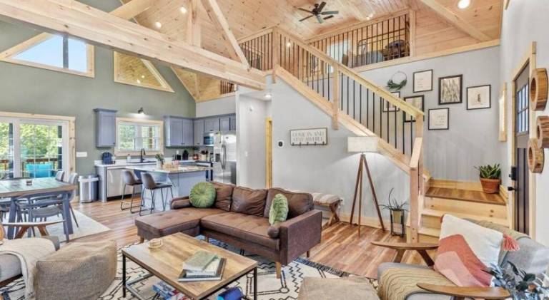 Villa Natural Bridge State Resort Park