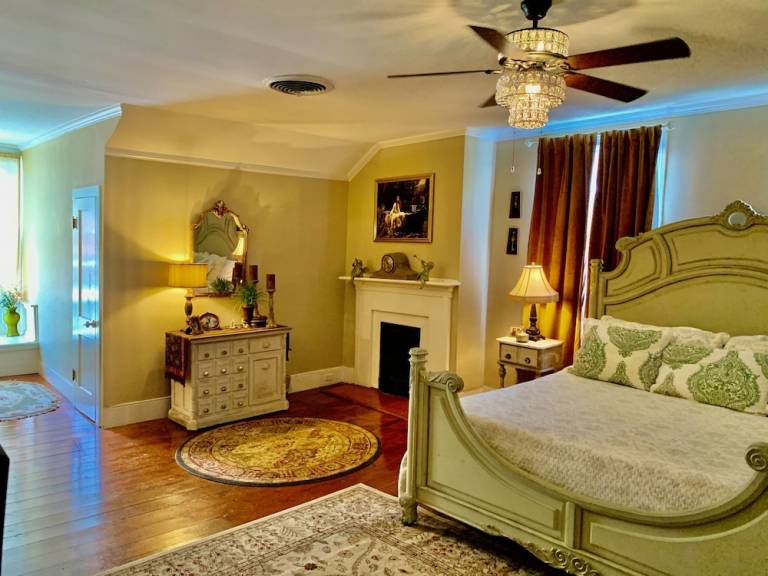 Bed and breakfast  Natchez