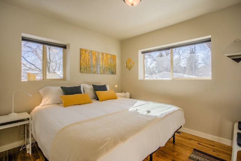 Condo Broadmoor
