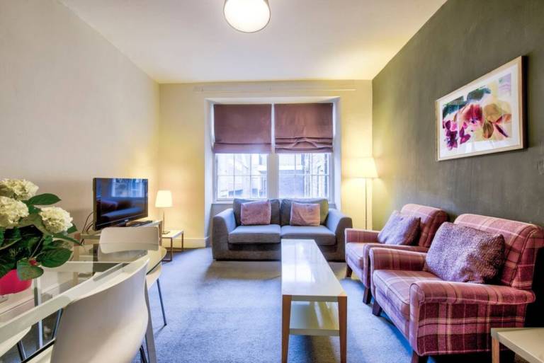 Stylish Home in New Town