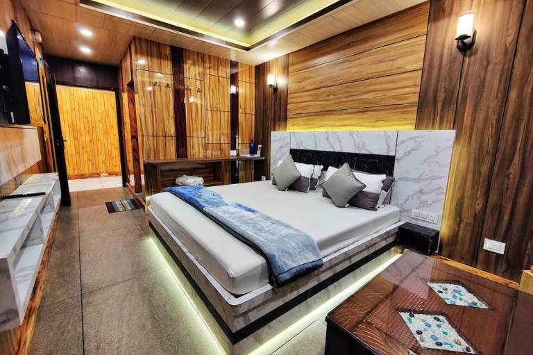 Amar Homestay Elevate Your Travel
