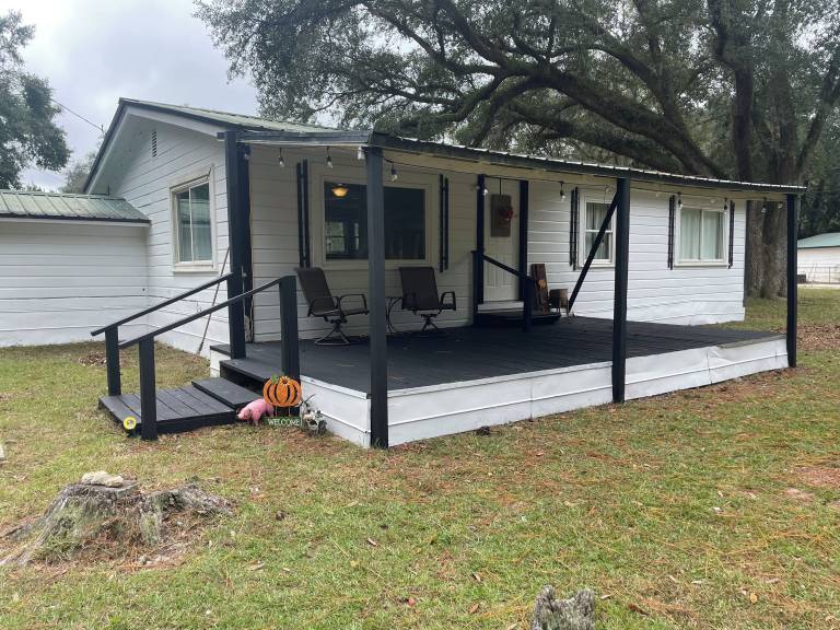 Farmhouse  Crestview