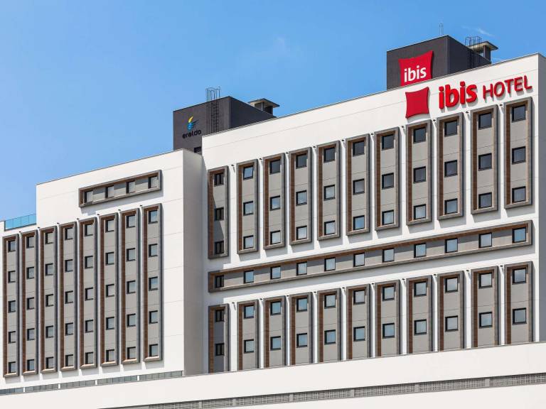 ibis Tubarão